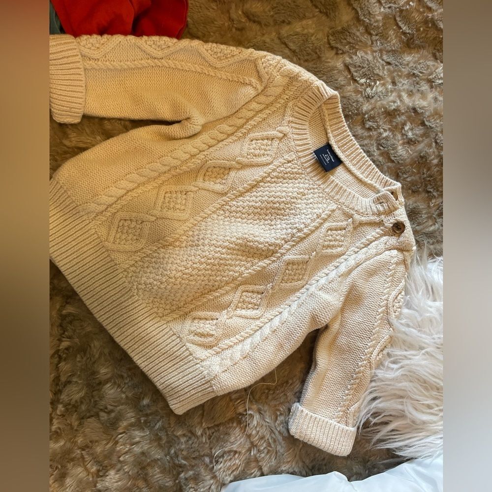 Like new cable knit baby sweater